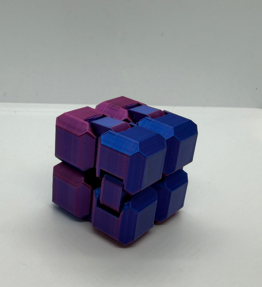 Infinity cube