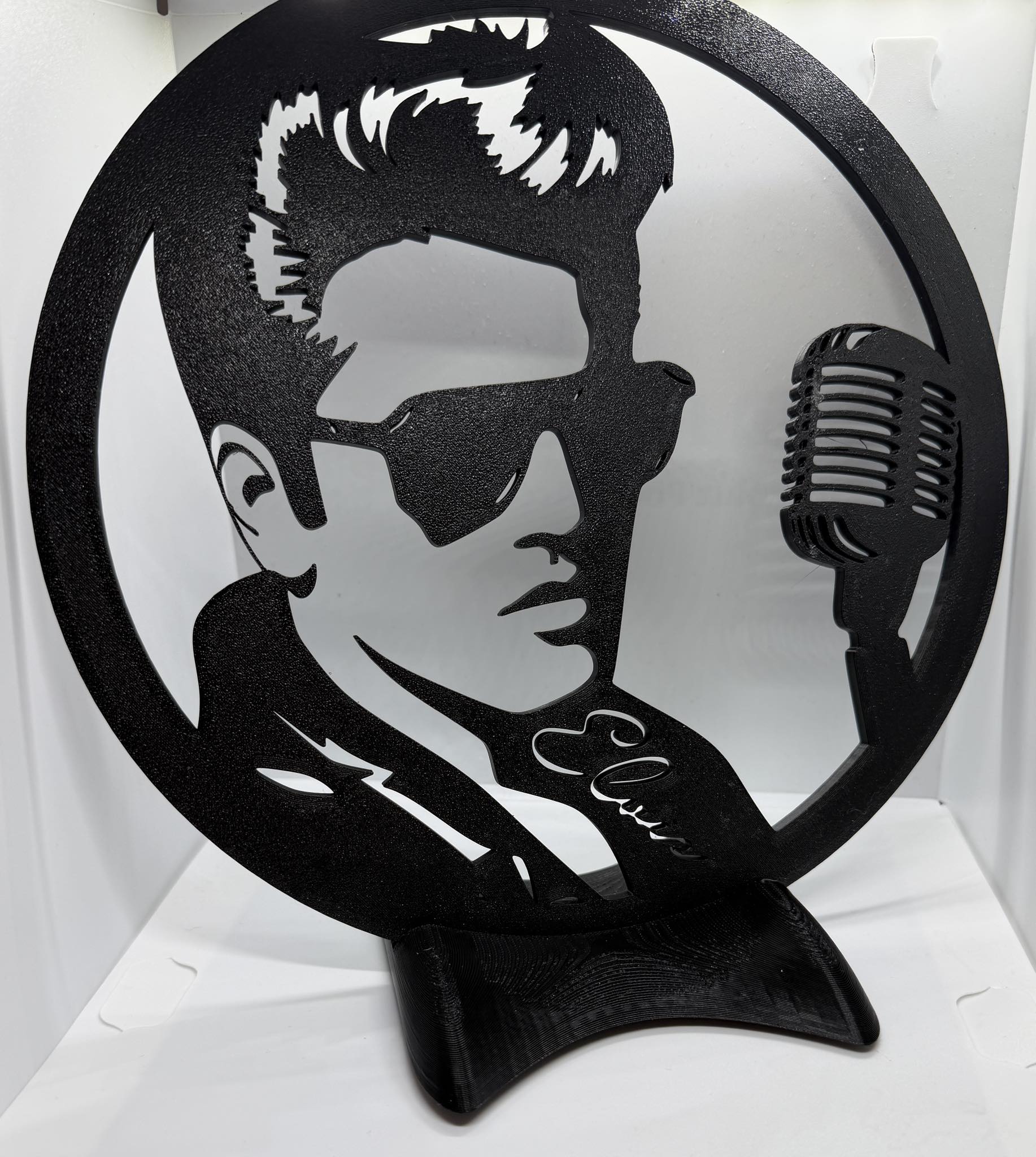 Elvis Presley Display Silhouette